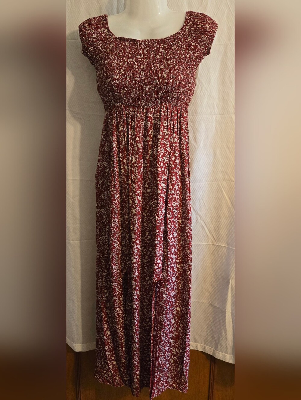 Women's Red Floral Maxi Dress- Brand Unspecified
